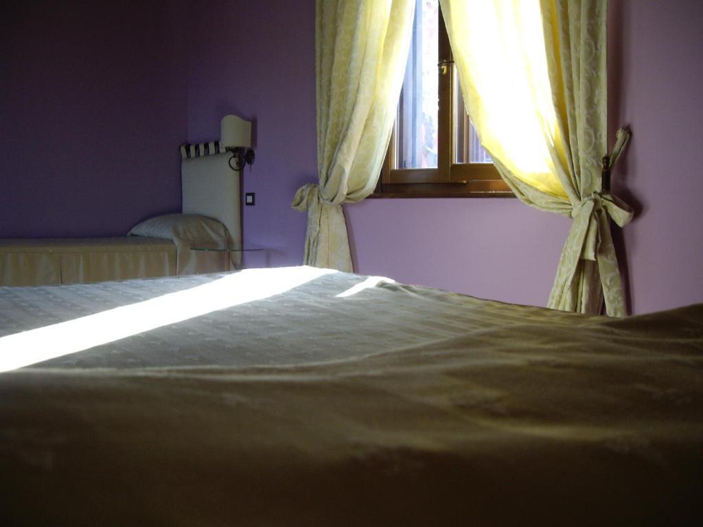 Agriturismo Il Borgo Degli Ulivi Roseto Degli Abruzzi Kamer foto