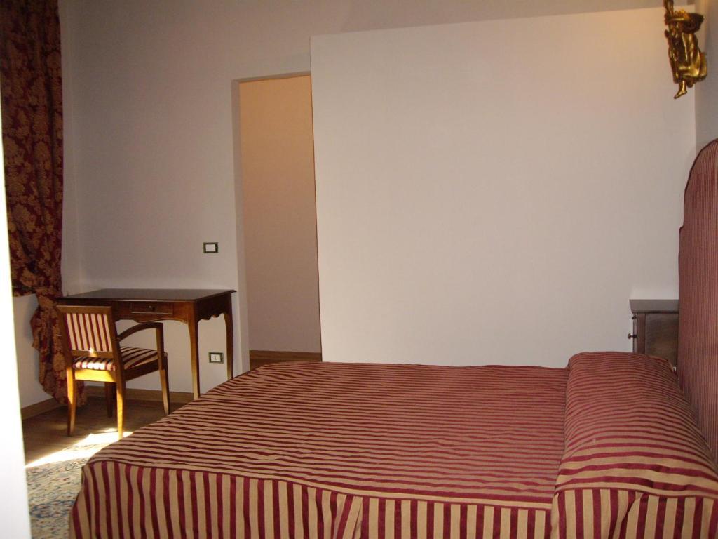 Agriturismo Il Borgo Degli Ulivi Roseto Degli Abruzzi Kamer foto
