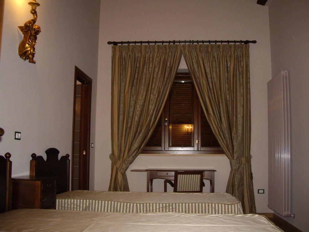 Agriturismo Il Borgo Degli Ulivi Roseto Degli Abruzzi Kamer foto